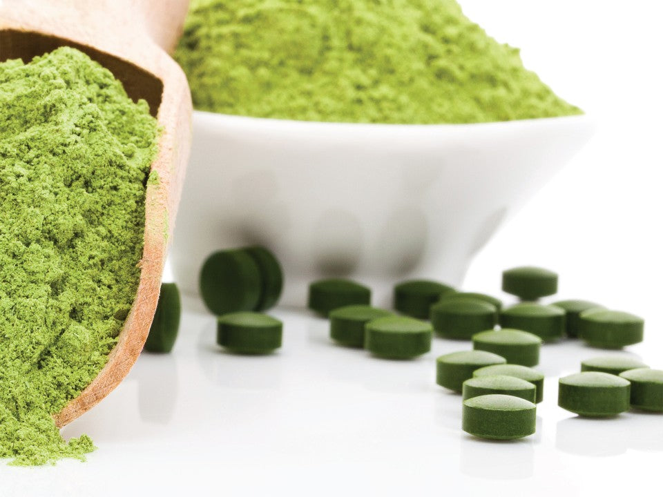 Leväperäistä - spirulinan ja chlorellan terveyshyödyt pähkinänkuoressa